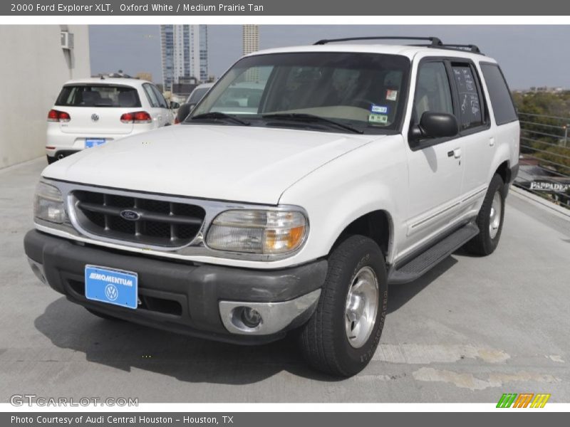 Oxford White / Medium Prairie Tan 2000 Ford Explorer XLT