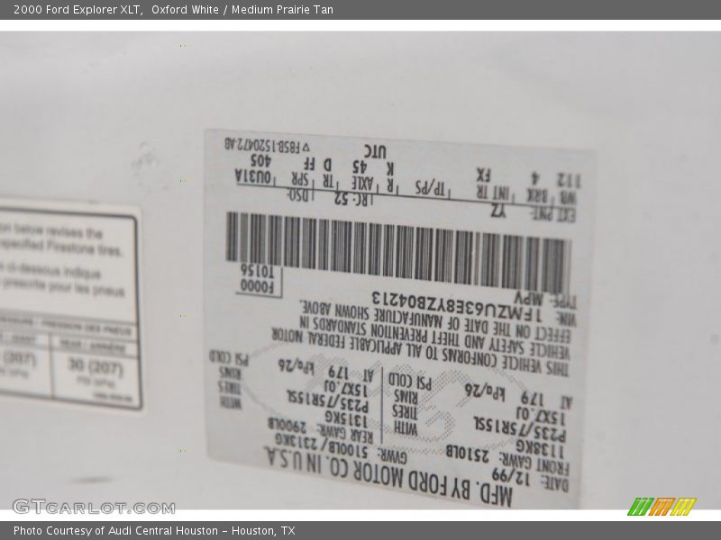 Oxford White / Medium Prairie Tan 2000 Ford Explorer XLT