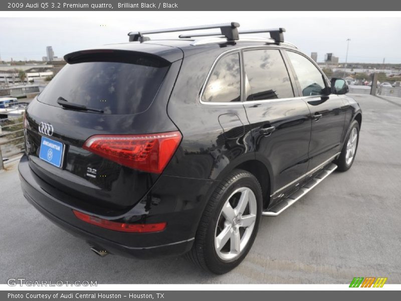 Brilliant Black / Black 2009 Audi Q5 3.2 Premium quattro