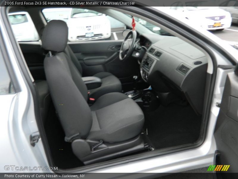 CD Silver Metallic / Charcoal/Charcoal 2006 Ford Focus ZX3 SE Hatchback