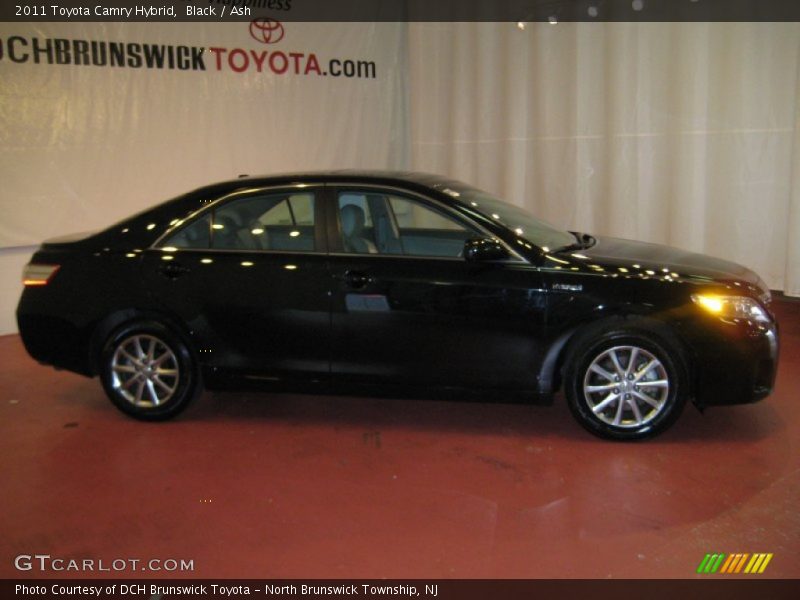 Black / Ash 2011 Toyota Camry Hybrid