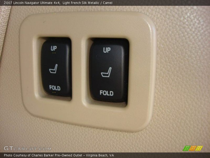 Light French Silk Metallic / Camel 2007 Lincoln Navigator Ultimate 4x4