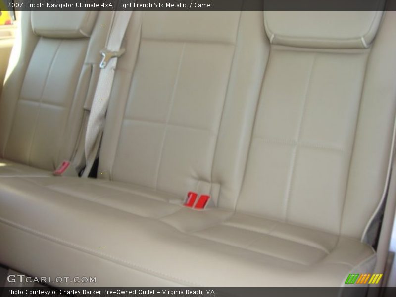Light French Silk Metallic / Camel 2007 Lincoln Navigator Ultimate 4x4