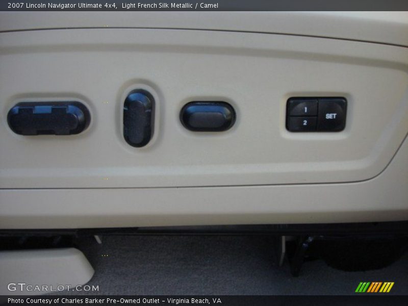 Light French Silk Metallic / Camel 2007 Lincoln Navigator Ultimate 4x4