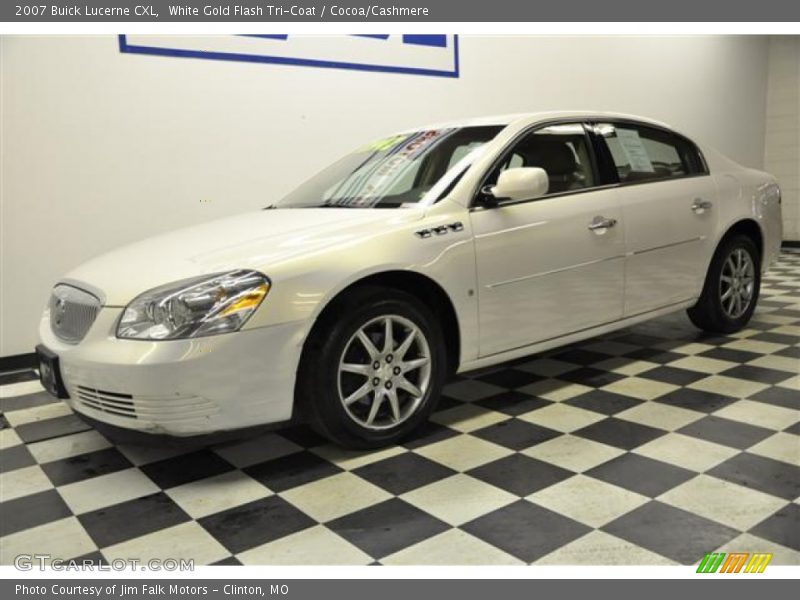White Gold Flash Tri-Coat / Cocoa/Cashmere 2007 Buick Lucerne CXL