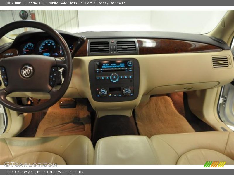 White Gold Flash Tri-Coat / Cocoa/Cashmere 2007 Buick Lucerne CXL