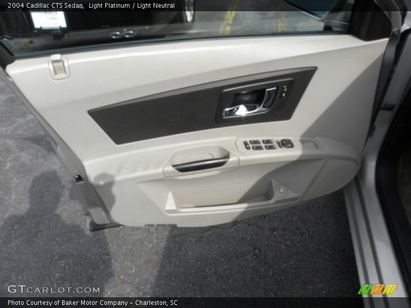 Light Platinum / Light Neutral 2004 Cadillac CTS Sedan
