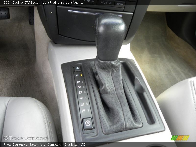 Light Platinum / Light Neutral 2004 Cadillac CTS Sedan
