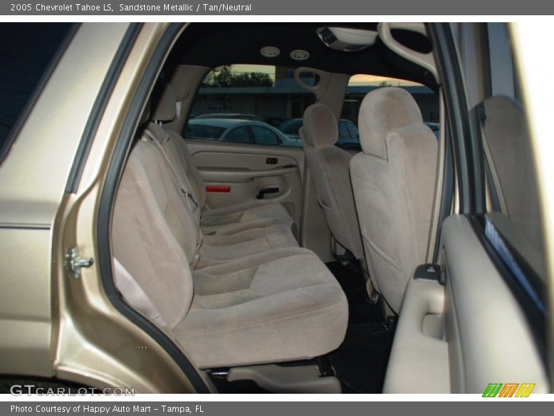 Sandstone Metallic / Tan/Neutral 2005 Chevrolet Tahoe LS