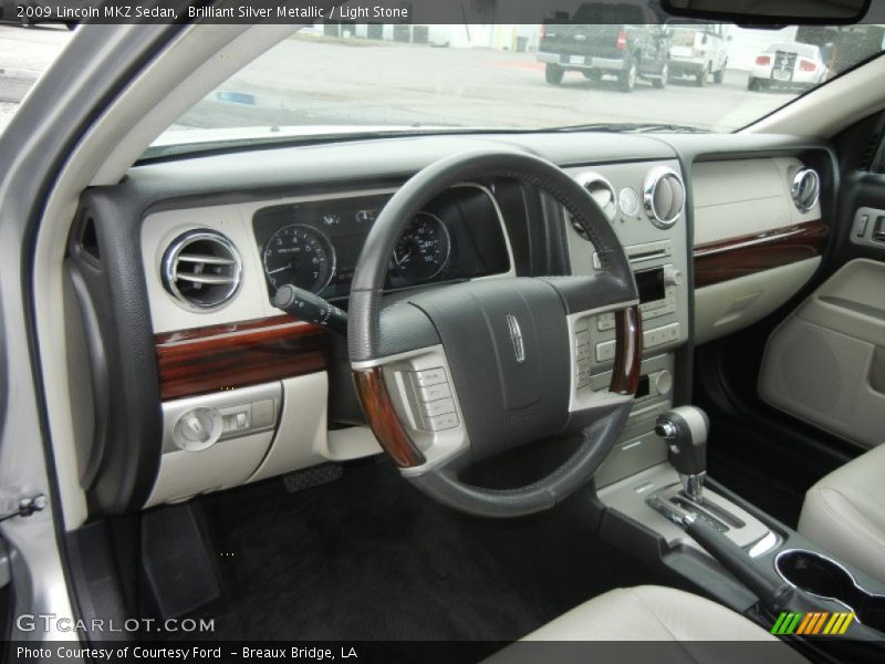 Brilliant Silver Metallic / Light Stone 2009 Lincoln MKZ Sedan