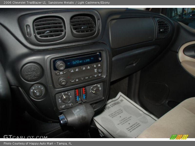Sandstone Metallic / Light Cashmere/Ebony 2006 Chevrolet TrailBlazer LS
