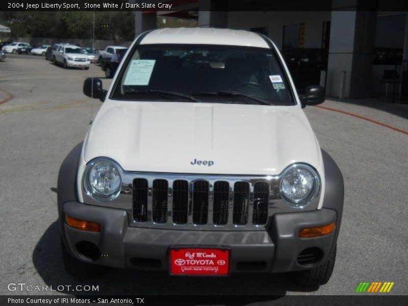 Stone White / Dark Slate Gray 2004 Jeep Liberty Sport