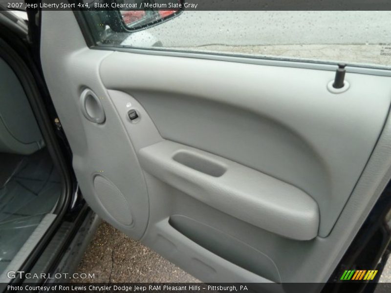 Black Clearcoat / Medium Slate Gray 2007 Jeep Liberty Sport 4x4