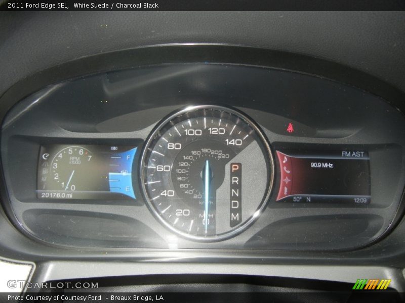 White Suede / Charcoal Black 2011 Ford Edge SEL