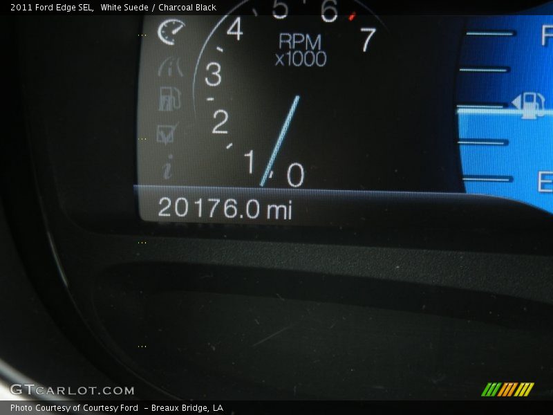 White Suede / Charcoal Black 2011 Ford Edge SEL
