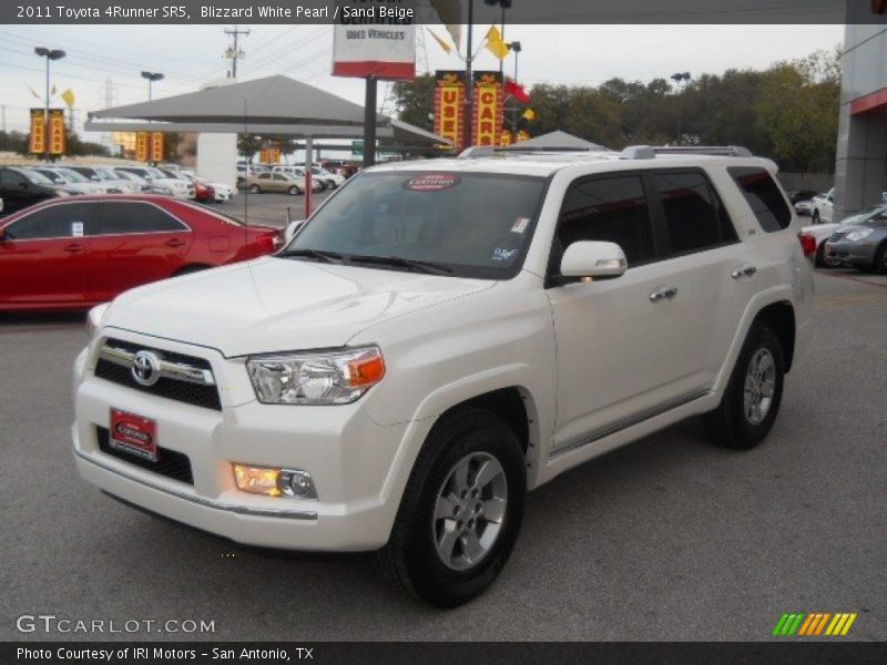 Blizzard White Pearl / Sand Beige 2011 Toyota 4Runner SR5