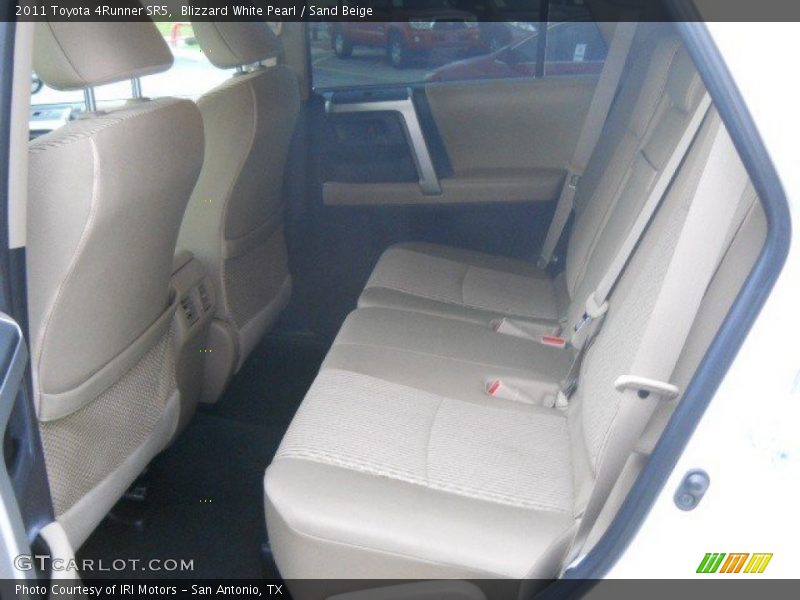 Blizzard White Pearl / Sand Beige 2011 Toyota 4Runner SR5