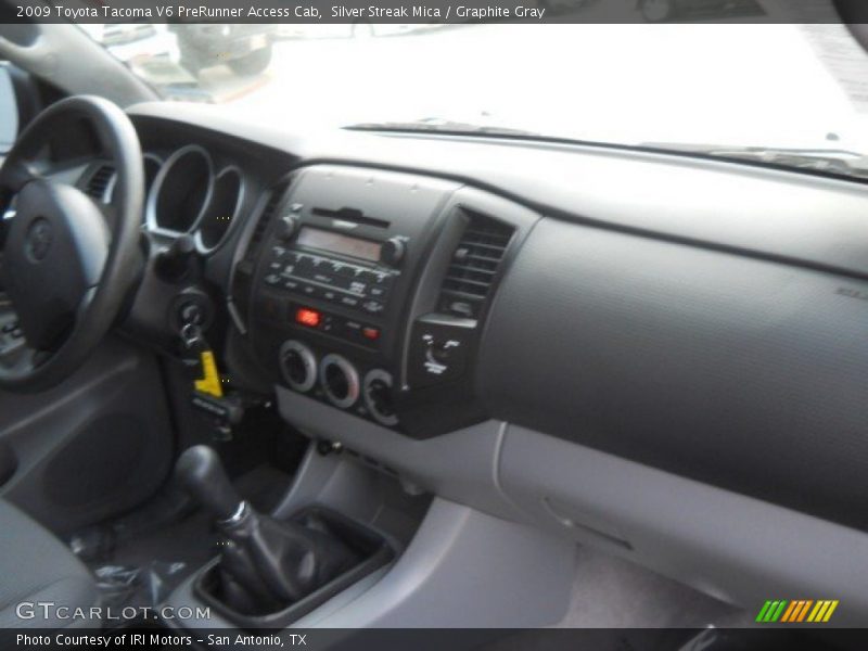 Silver Streak Mica / Graphite Gray 2009 Toyota Tacoma V6 PreRunner Access Cab