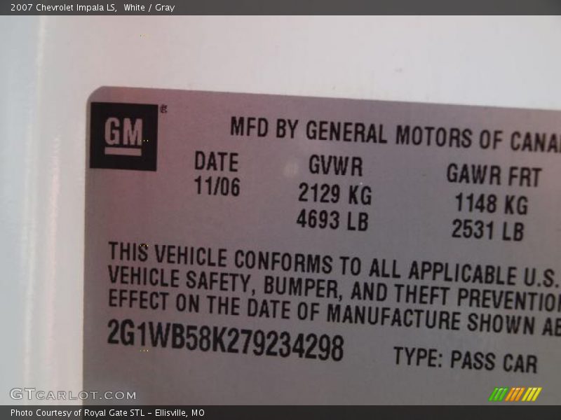 White / Gray 2007 Chevrolet Impala LS