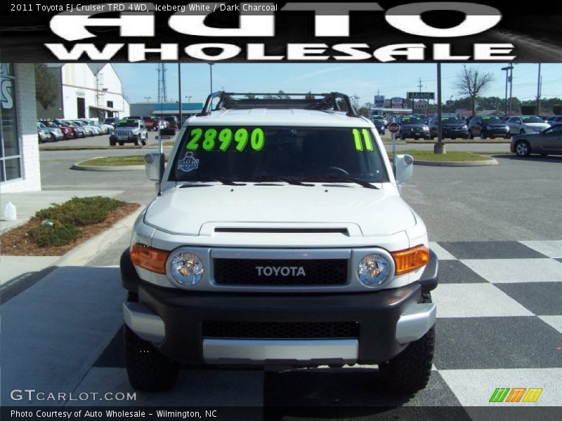 Iceberg White / Dark Charcoal 2011 Toyota FJ Cruiser TRD 4WD