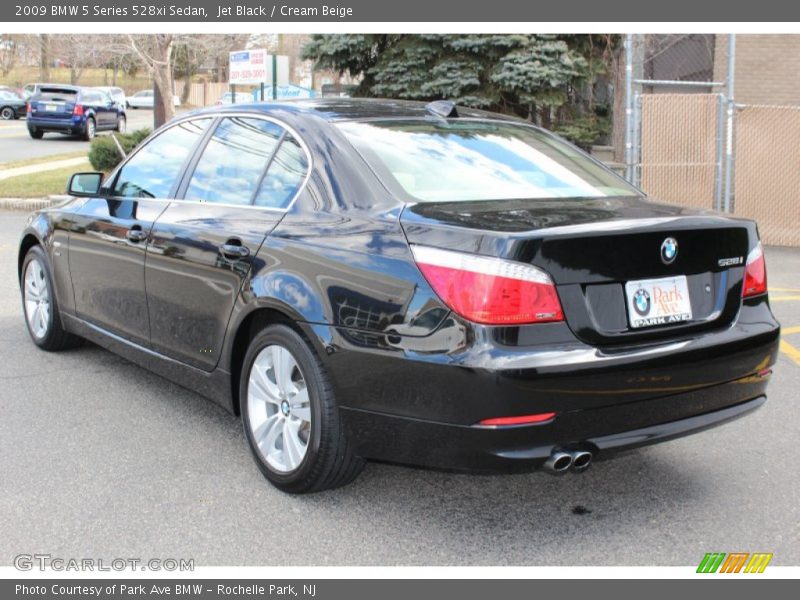 Jet Black / Cream Beige 2009 BMW 5 Series 528xi Sedan
