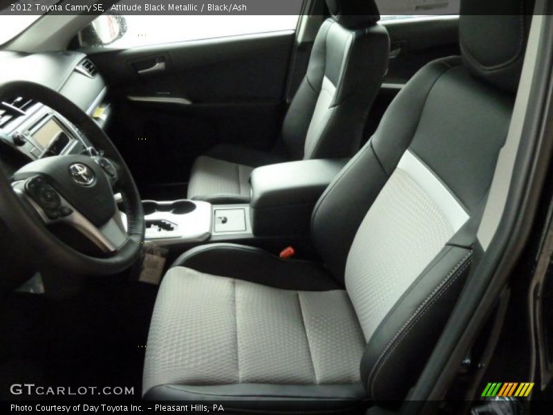 Attitude Black Metallic / Black/Ash 2012 Toyota Camry SE