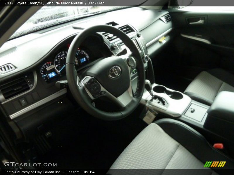 Attitude Black Metallic / Black/Ash 2012 Toyota Camry SE