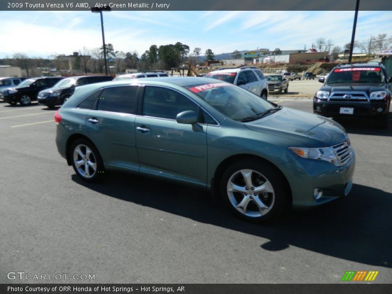Aloe Green Metallic / Ivory 2009 Toyota Venza V6 AWD