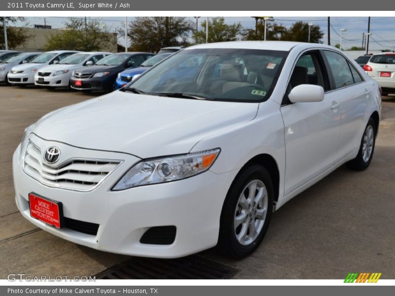 Super White / Ash 2011 Toyota Camry LE