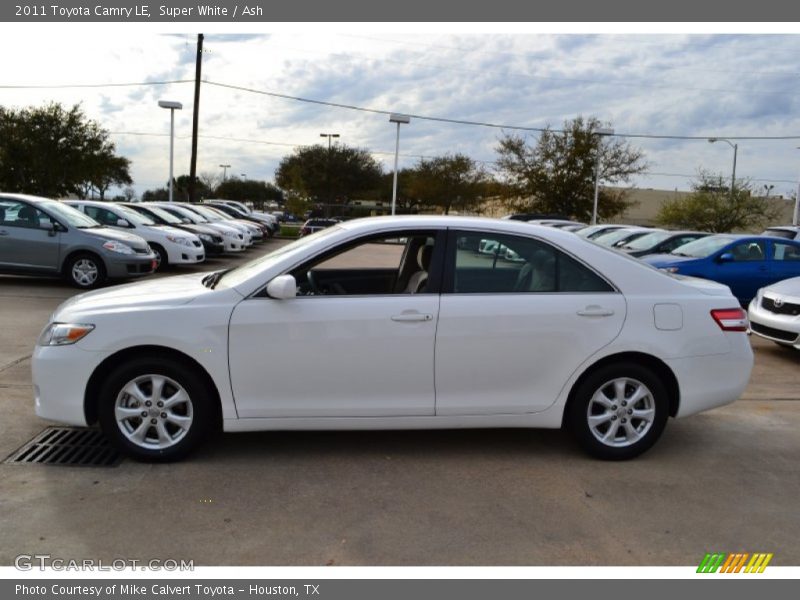 Super White / Ash 2011 Toyota Camry LE