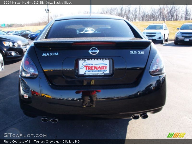 Onyx Black / Black 2004 Nissan Maxima 3.5 SE