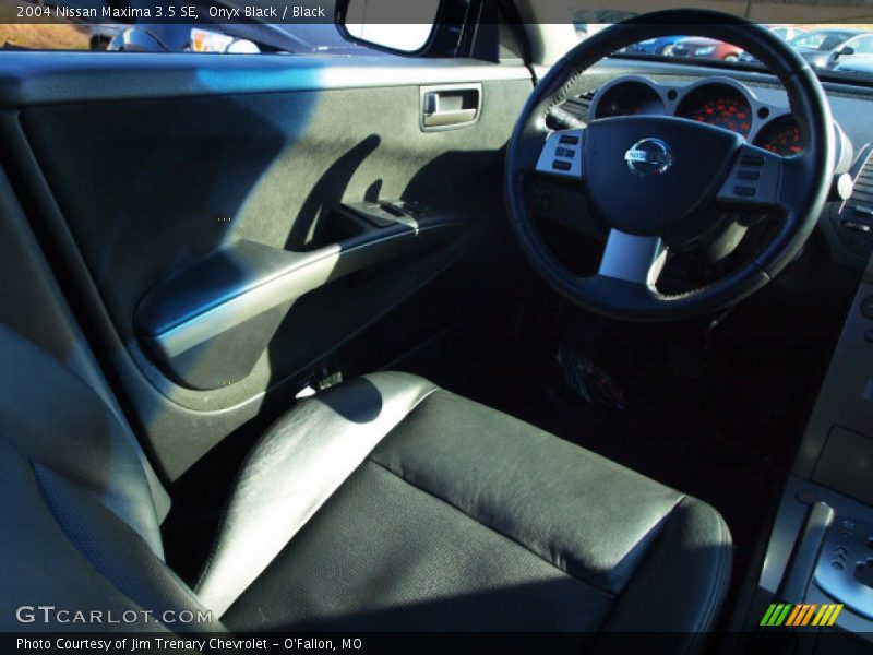 Onyx Black / Black 2004 Nissan Maxima 3.5 SE