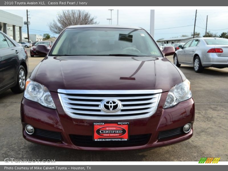 Cassis Red Pearl / Ivory 2010 Toyota Avalon XLS
