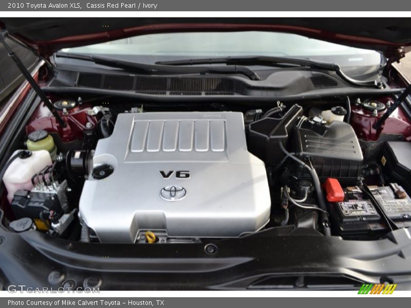 Cassis Red Pearl / Ivory 2010 Toyota Avalon XLS