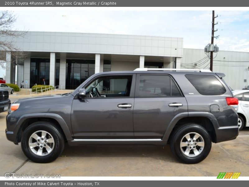 Magnetic Gray Metallic / Graphite 2010 Toyota 4Runner SR5