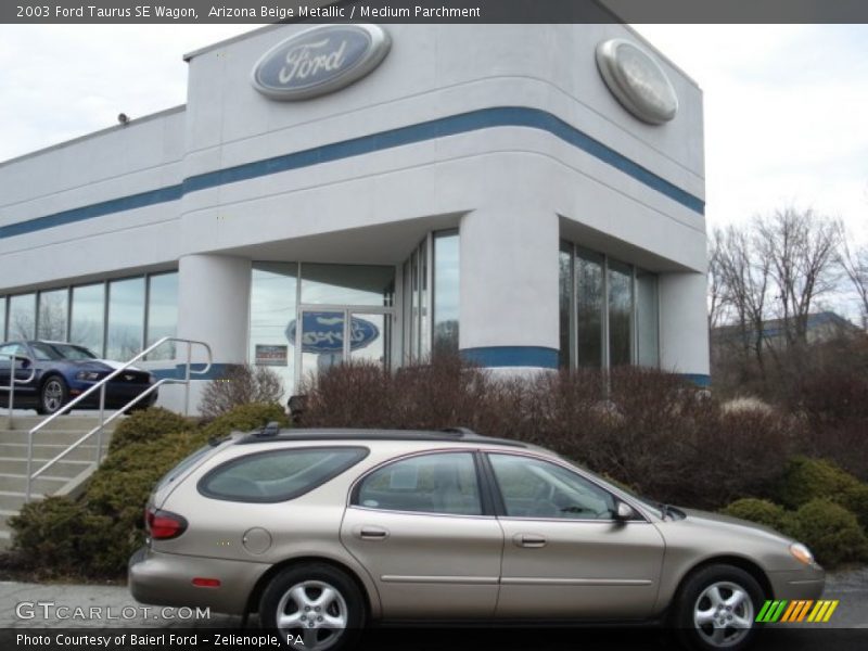 Arizona Beige Metallic / Medium Parchment 2003 Ford Taurus SE Wagon