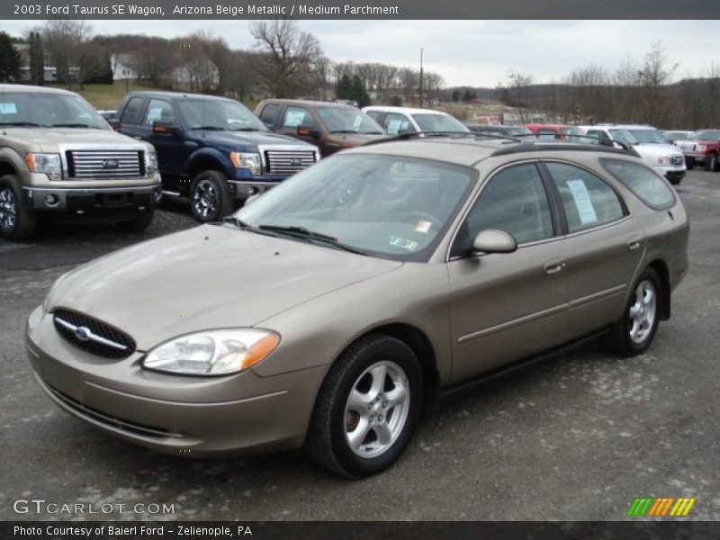Arizona Beige Metallic / Medium Parchment 2003 Ford Taurus SE Wagon