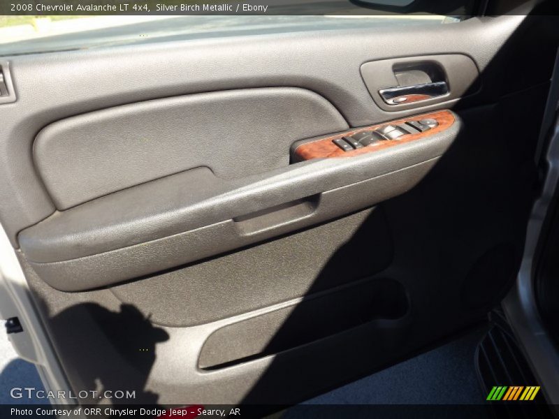 Silver Birch Metallic / Ebony 2008 Chevrolet Avalanche LT 4x4