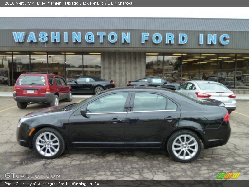 Tuxedo Black Metallic / Dark Charcoal 2010 Mercury Milan I4 Premier