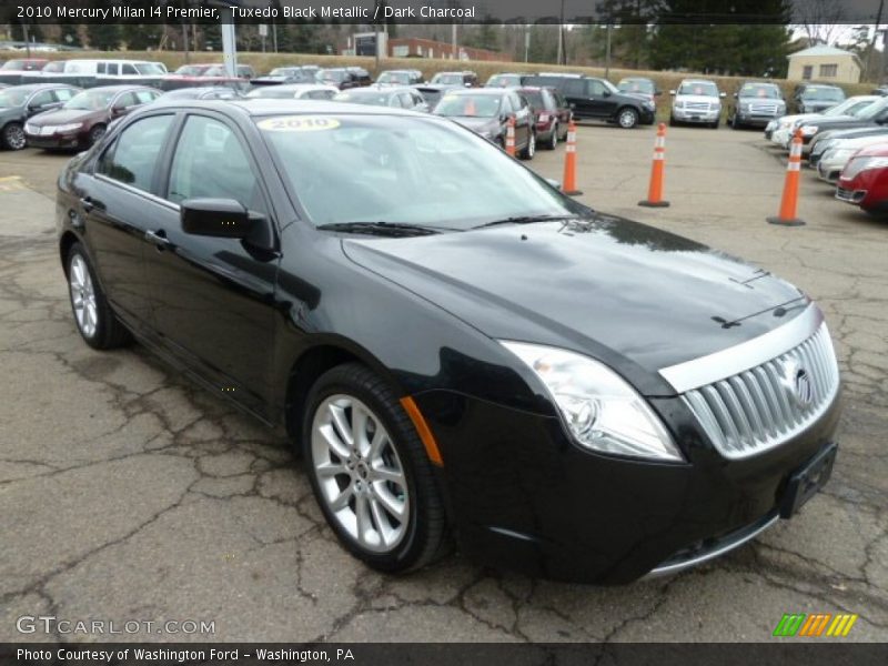 Front 3/4 View of 2010 Milan I4 Premier