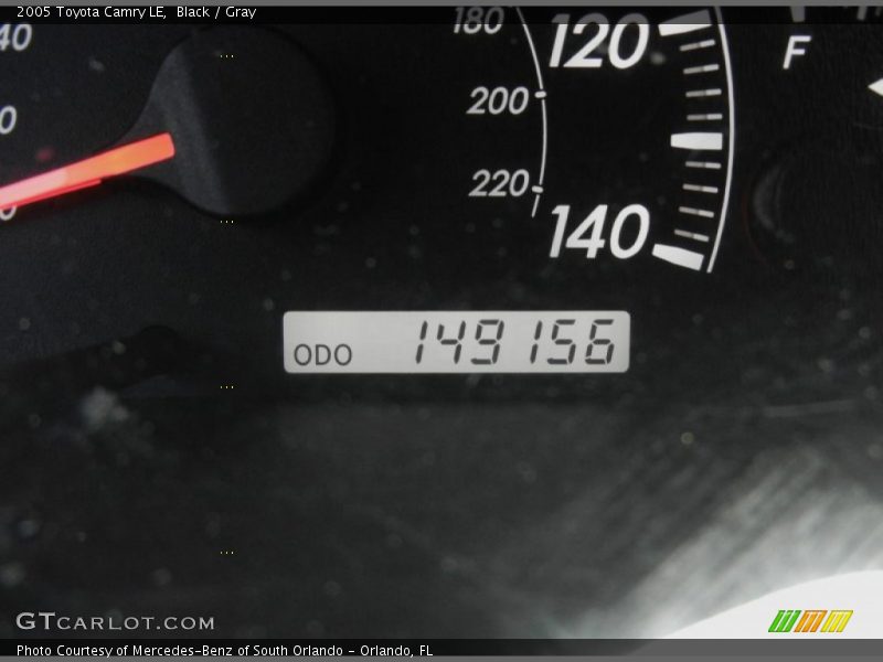 Black / Gray 2005 Toyota Camry LE