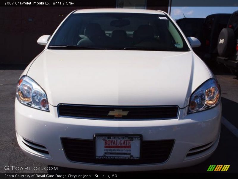 White / Gray 2007 Chevrolet Impala LS