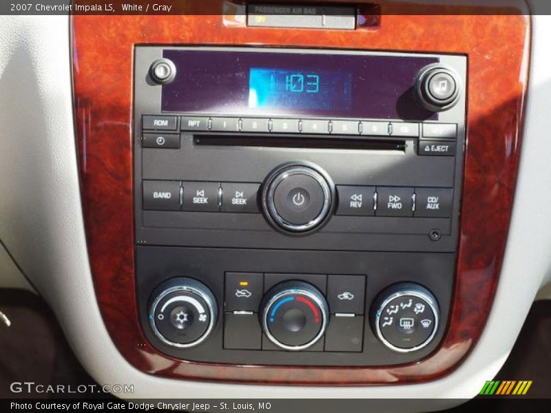 White / Gray 2007 Chevrolet Impala LS
