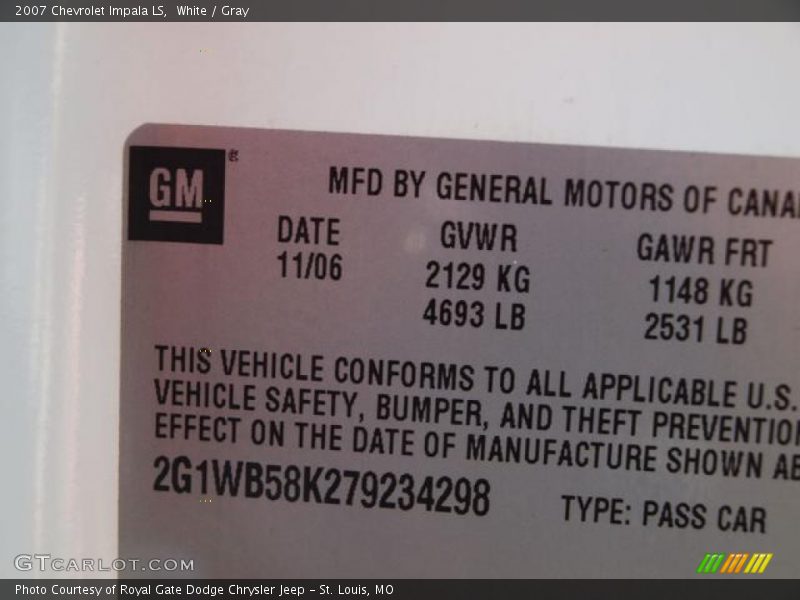 White / Gray 2007 Chevrolet Impala LS