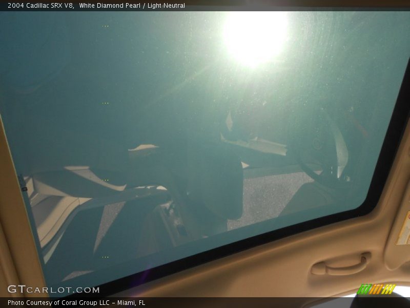 White Diamond Pearl / Light Neutral 2004 Cadillac SRX V8