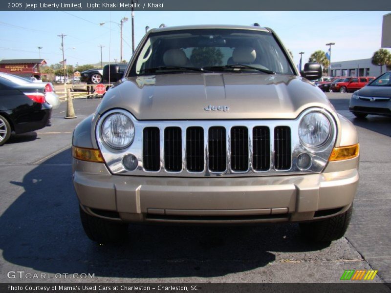 Light Khaki Metallic / Khaki 2005 Jeep Liberty Limited