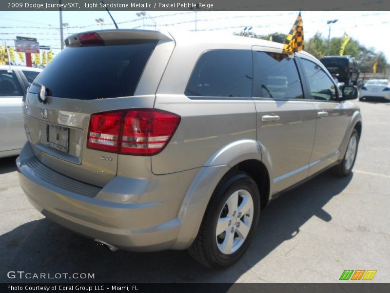 Light Sandstone Metallic / Pastel Pebble Beige 2009 Dodge Journey SXT