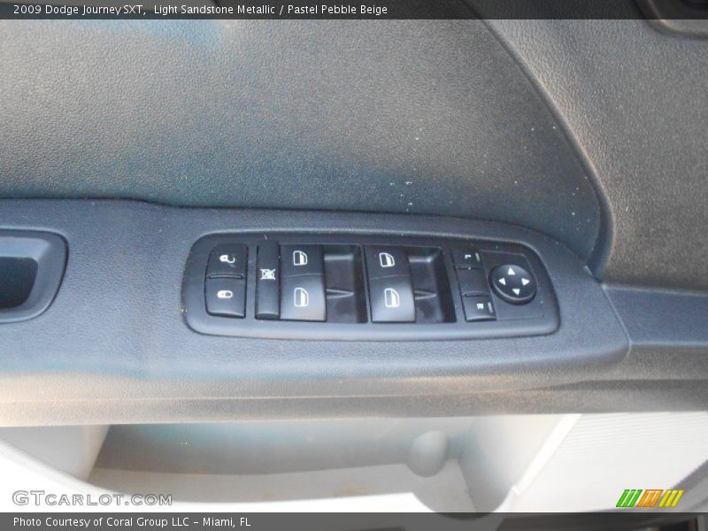 Light Sandstone Metallic / Pastel Pebble Beige 2009 Dodge Journey SXT