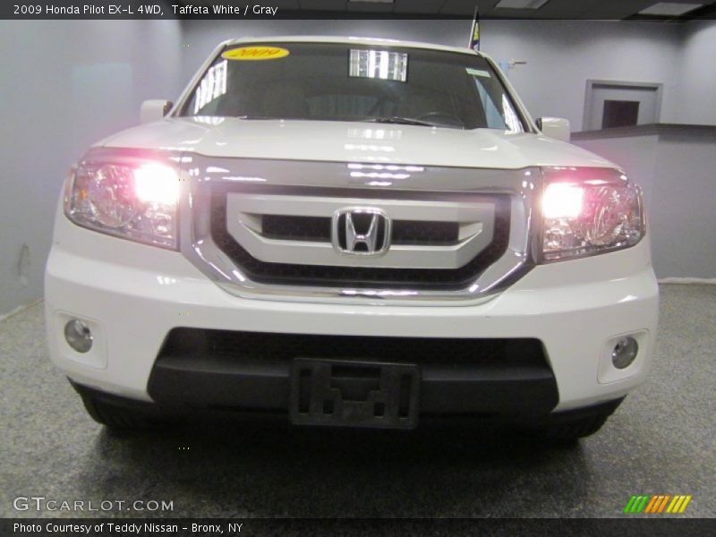 Taffeta White / Gray 2009 Honda Pilot EX-L 4WD