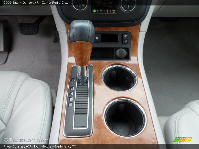  2009 Outlook XR 6 Speed Automatic Shifter